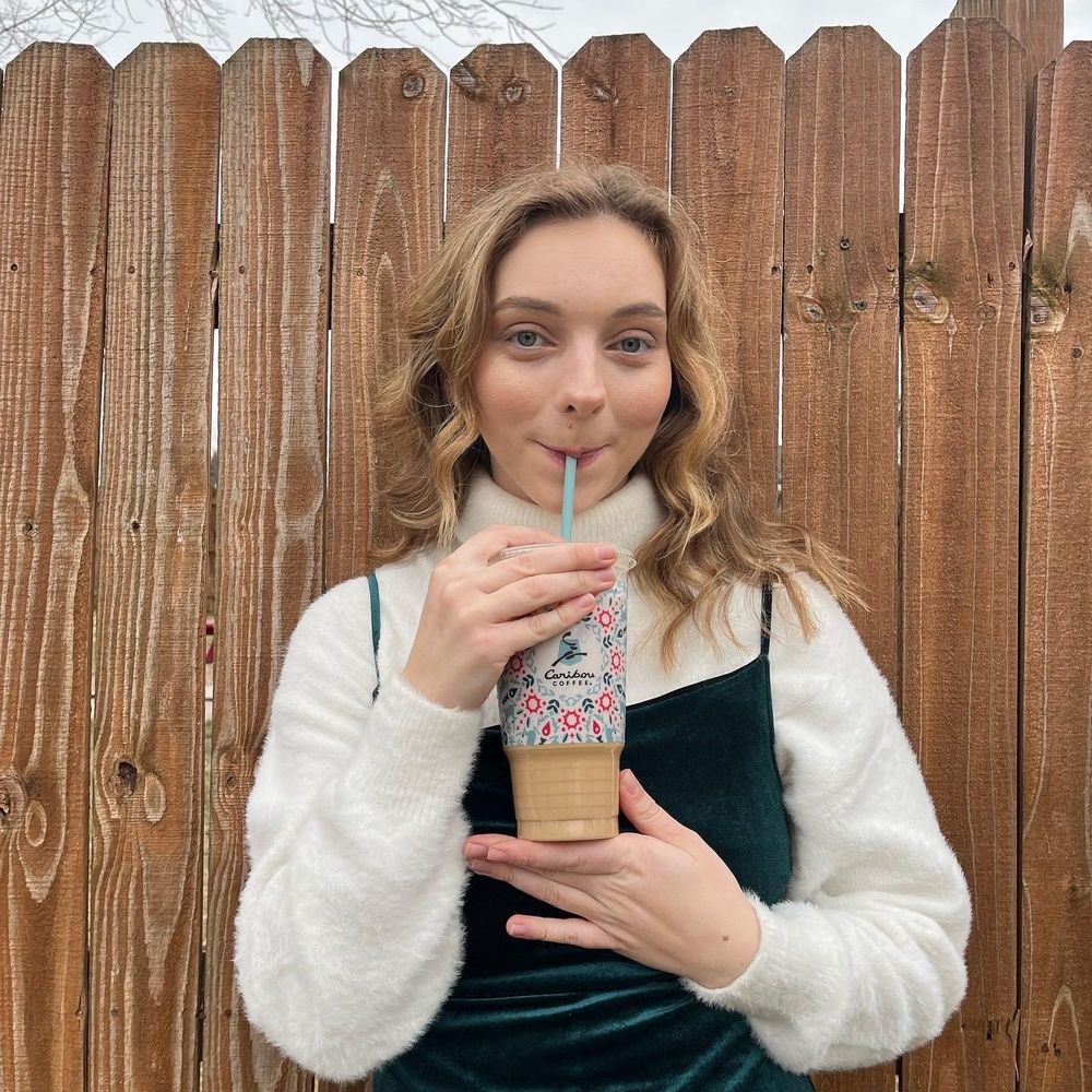 Meet your Posher, Samantha